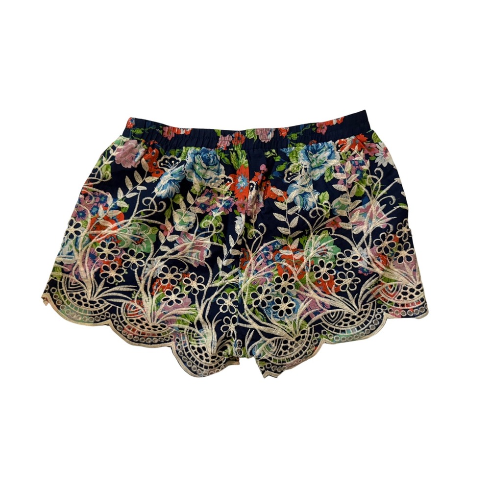 Hayden Los Angeles Floral Eyelet Lace Scalloped Hem Shorts Navy‎ Blue Small
